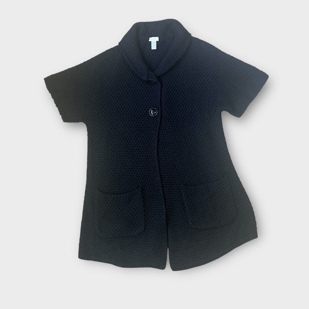 Chicos short sleeved cardigan sweater black with front pockets button front